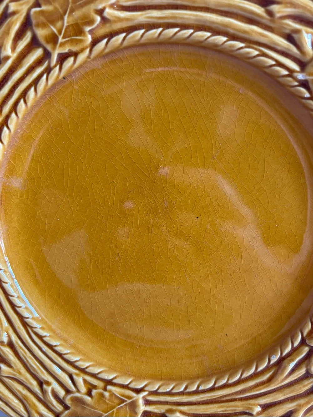 8 1/2” Bordallo Pinheiro Oak Leaf Plate